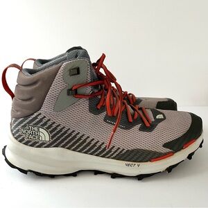 The North Face Men’s 12 VECTIV FASTPACK MID FUTURELIGHT HIKING BOOTS